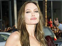 Angelina Jolie: Brad und ich sind keine Kletten. Probt sie schon den Absprung?