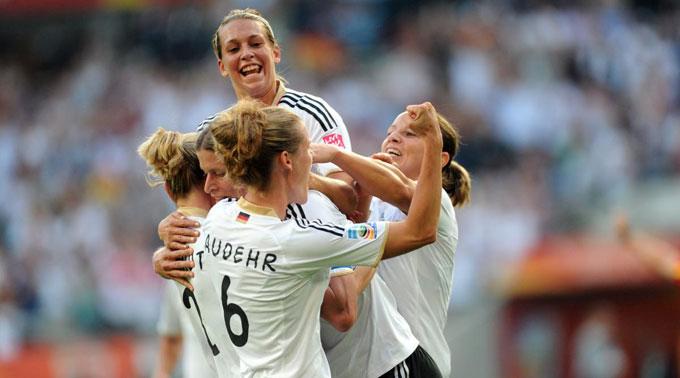 Die Frauen der deutschen Nati haben Grund zur Freude: Sie stehen im Viertelfinal.