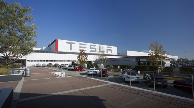 Tesla möchte sein neues Modell schneller auf den Markt bringen.