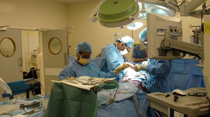 Bei komplexen Fällen in der Herz- und Aortenchirurgie setzen die Ärzte dreidimensionale Modelle mittlerweile routinemässig ein. (Symbolbild)